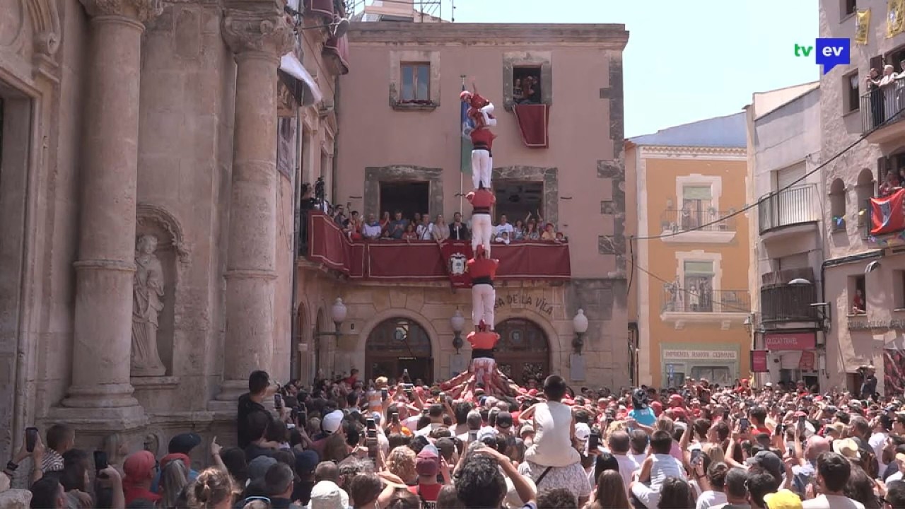 Diada castellera de Santa Anna amb els Nens del Vendrell