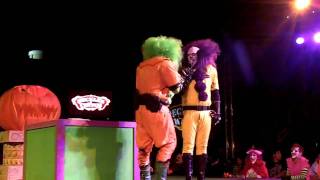 Six Flags Magic Mountain Fright Fest: Heckles and Twitch show! (Closing Ceremony)
