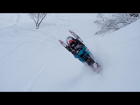 Ski-doo SUMMIT X EXPERT 154  vs  Polaris RMK KHAOS 155