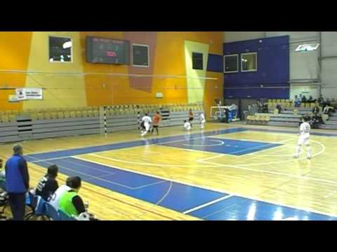 15.11.2011. Telpu futbols: NEW PROJECT - MONARHS 4:4