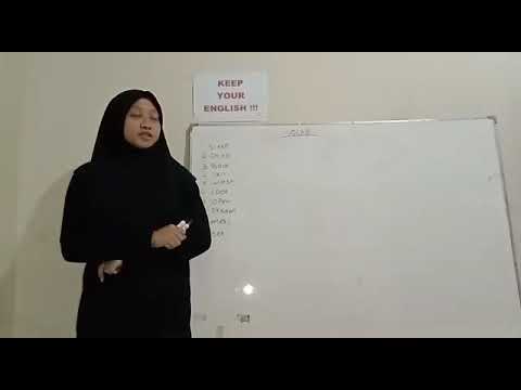 Yadashi Lizia belajar membuat kalimat in English