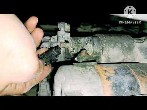 toyota yaris 2008 starter motor how to replace.