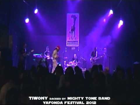 Tiwony backed by Mighty Tone Band 