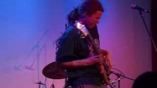 Bass with Bass Live - loops at the Gov