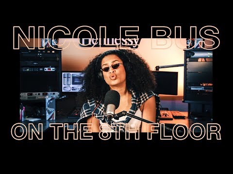 Nicole Bus Performs "Mr. Big Shot" LIVE | ON THE 8TH FLOOR