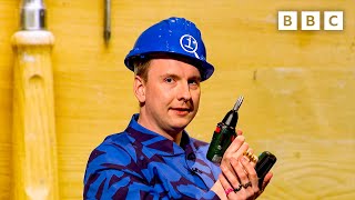 What’s a lesbian builders favourite tool?  QI
