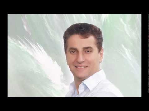 Aziz Dervishi - A Mban Mend Moj Xhane (Official)