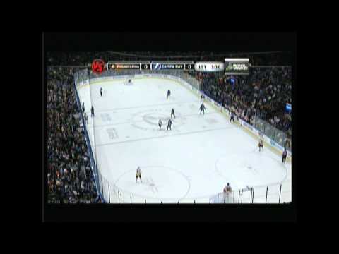 Philadelphia Flyers taunting the Lightning with their Goal Line Defense