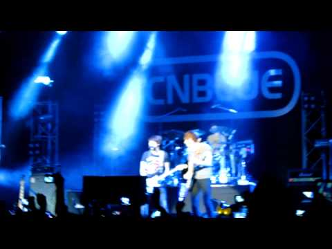22/09/12 CNBLUE Live in London - Love Revolution (1)