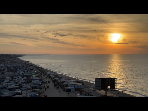 Sunset over central Gaza as Israel-Hamas truce begins | AFP