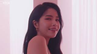 마마무(MAMAMOO) - WANNA BE MYSELF MV [English Subs + Romanization + Hangul]