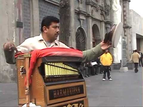 download lagu mp3 mp4 Cilindrero, download lagu Cilindrero gratis, unduh video klip Cilindrero