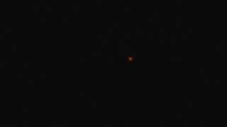 preview picture of video 'ovni ufo etoile sattelite  traversant la Fance'