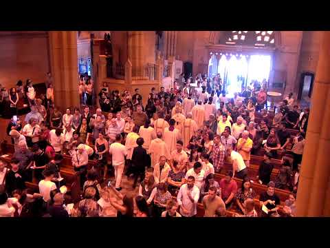 Easter Sunday 10:30am Solemn Mass at St Mary's Cathedral Sydney - 21st April 2019