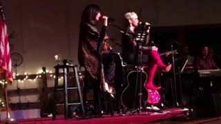 Lorrie Morgan &amp; Pam Tillis - I Guess You Had To Be There