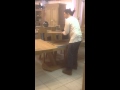 Création d une table moderne en chêne massif avec 5 allonges intérieures de 50