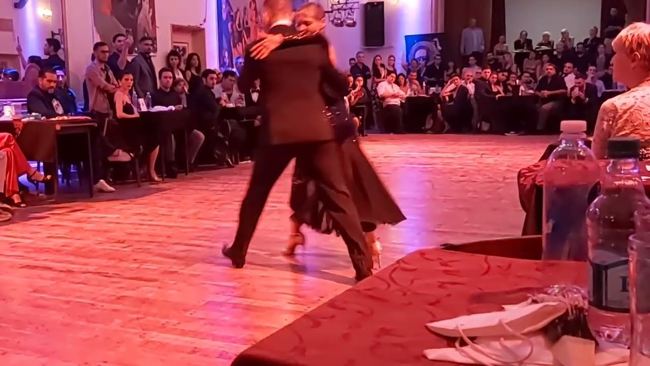Si sos brujo, Alfredo Gobbi. Aurora Lubiz - Claudio Gonzalez.