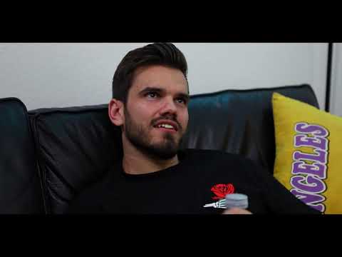 How People Talk Sh*t About Their Roommate (He's Chill Though)