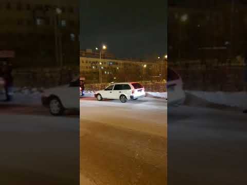 В Якутске пьяный подросток угнал автомобиль В Якутске пьяный подросток угнал автомобиль