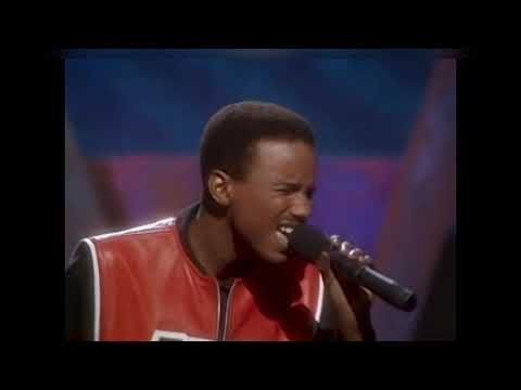 Tevin Campbell "Can We Talk" live! It's Showtime at the Apollo! 1994