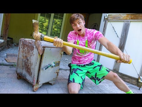 CRACKING THE ABANDONED SAFE!! Video