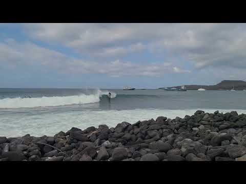 Longboard surfing at El Canon