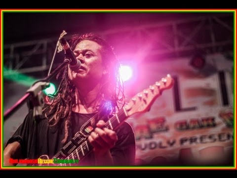 Tony Q at Nestlite Reggae Movement Banjarmasin