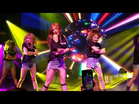 Hyuna - Bubble Pop - Live in Toronto