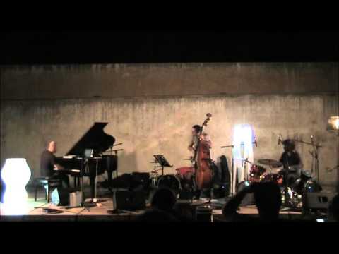 kekko Fornarelli, Maurizio Mirabelli, Sasa' Calabrese live suoni 2013
