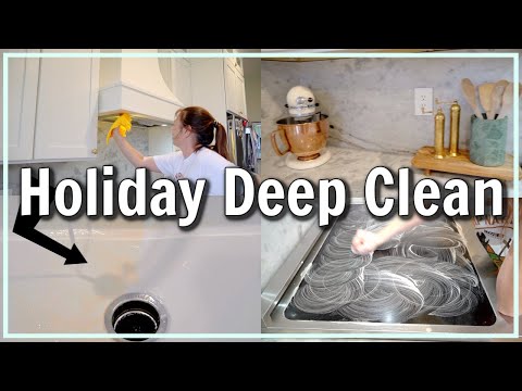 Deep Kitchen Cleaning for the Holidays | Get Your Kitchen Holiday-Ready!