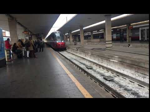 Italo treno arriving