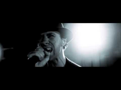 Maximo Park - As Long As We Keep Moving