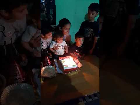 kis kis NY ktvaya vansu ka cake