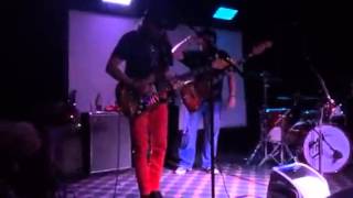 Video thumbnail for Tommy Katona Playing The Octaland Octavia Pedal by Jesse Davey by KingTone