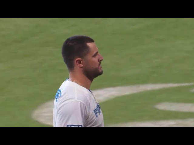 【1回裏】初回から先制!! ファイターズ・マルティネス センターへのタイムリー2ベース!!  2024年6月1日 北海道日本ハムファイターズ 対 横浜DeNAベイスターズ