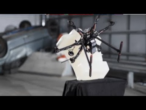 Crashtest: Das Verletzungsrisiko durch Drohnen im Test