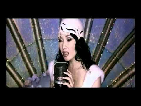 Клип алмы. Клип алмы. Дуэт l алма-ата. Клип алмы. Кайрат нуртас клипы.
