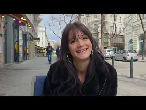 Tina, 33 ans, secrétaire médicale, aime être libertine