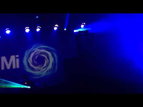 Young Parisians Featuring Ben Lost - Jump the Next Train (Solarstone Remix)