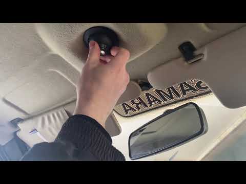 КАК СНЯТЬ и ПОМЕНЯТЬ ЛАМПОЧКУ В ПЛАФОНЕ. ВАЗ 2114 ПЛАФОН ОСВЕЩЕНИЯ САЛОНА.