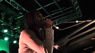 Rootz Underground - Soul Shakedown Party (Bob Marley)