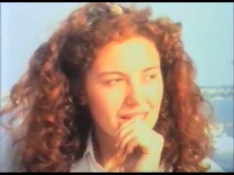 Myriam Aklil (1990) by Gérard Courant - Cinématon #1260