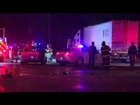 Woman killed, wanted suspect critical after police chase ends in crash in Indianapolis