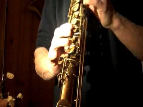 Buescher True Tone Soprano Sax 1.mov