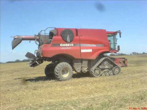 Claas Lexion 770 vs Case-IH 9230
