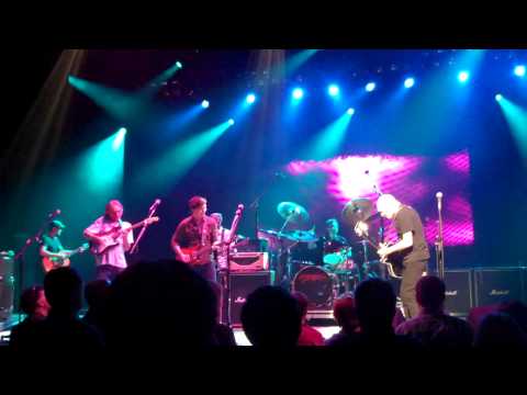 Peter Frampton - Davy Knowles - Sonny Landreth - "While My Guitar Gently Weeps" - KC August 2013