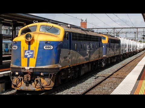 Vintage Victorian Railways Locomotives on the QUBE Cement Train