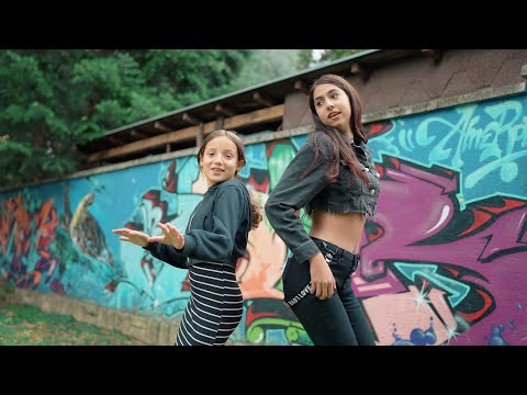 Sofi a Andrejka - Tanecne cover video od Kami kore band