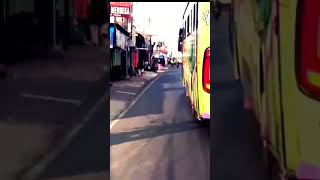 Download lagu SAVE YOUR TEARS - THE WEEKEND (lyrical) status WA// #vlog mp3