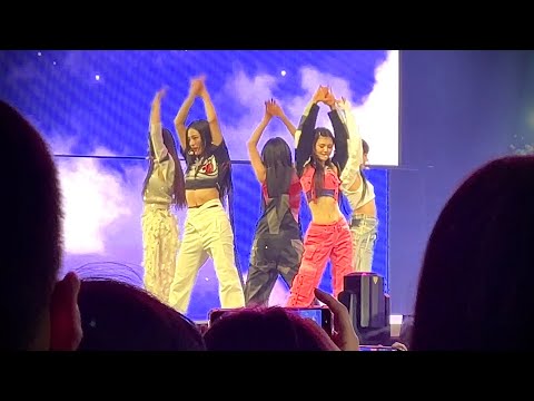 230611 hype boy — newjeans @ weverse con festival 2023